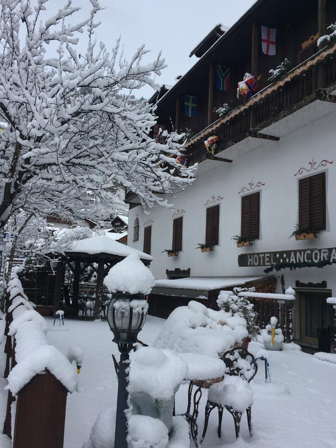 Hotel Ancora Castello-Molina di Fiemme Eksteriør billede